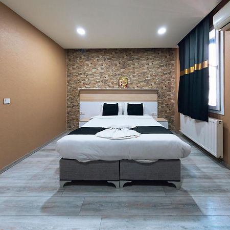Mila Suites Taksim Istanbul Bagian luar foto
