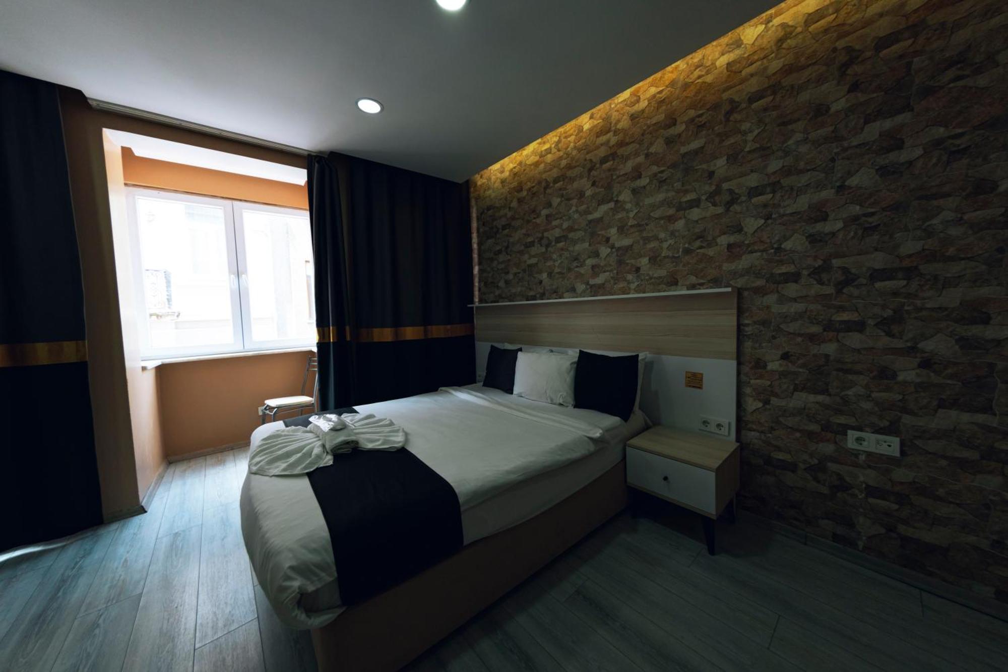 Mila Suites Taksim Istanbul Bagian luar foto