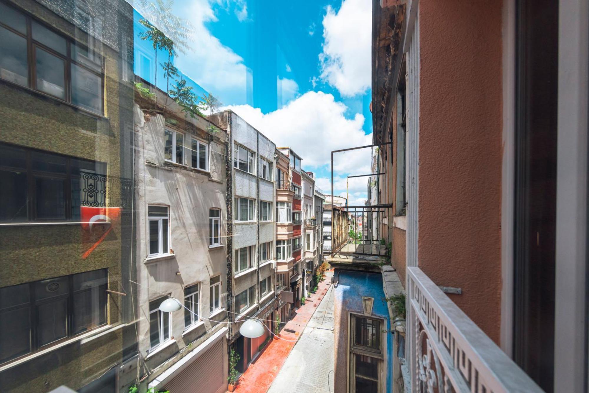 Mila Suites Taksim Istanbul Bagian luar foto
