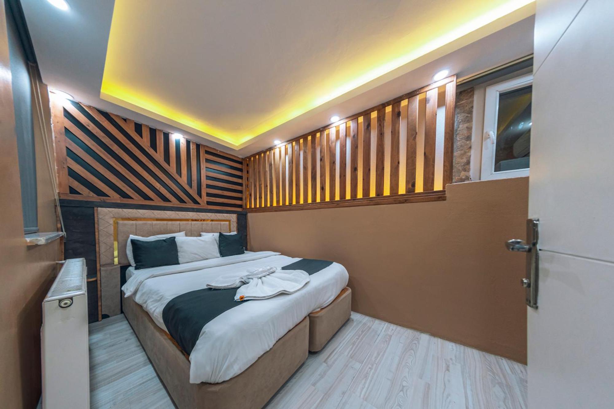 Mila Suites Taksim Istanbul Bagian luar foto