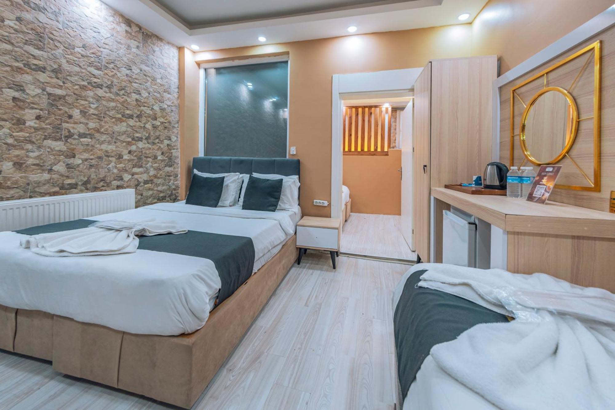 Mila Suites Taksim Istanbul Bagian luar foto